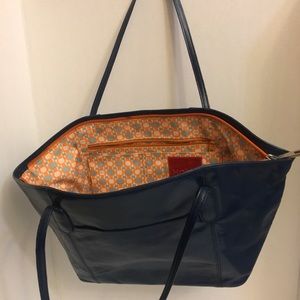 HOBO International Purse—Preowned—Very Nice
